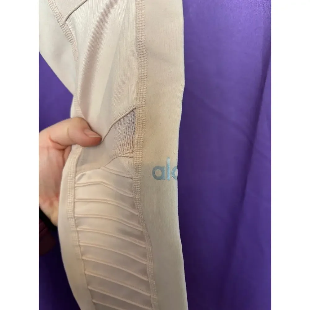 ALO Yoga good gently